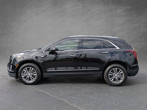 Certified 2023 Cadillac XT5 Premium Luxury image 3