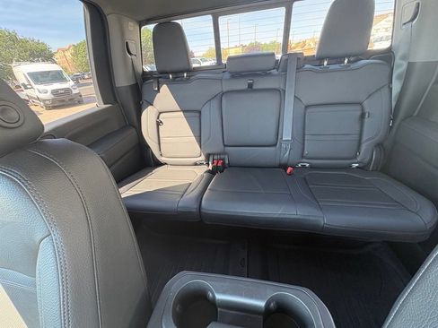 Used 2022 GMC Sierra 3500 Denali w/ Denali Ultimate Package AWD/4WD image 16