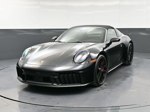 New 2026 Porsche 911 Targa 4 GTS image 6