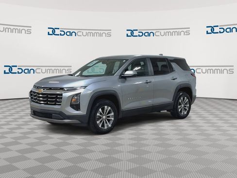 Used 2026 Chevrolet Equinox LT AWD/4WD image 4