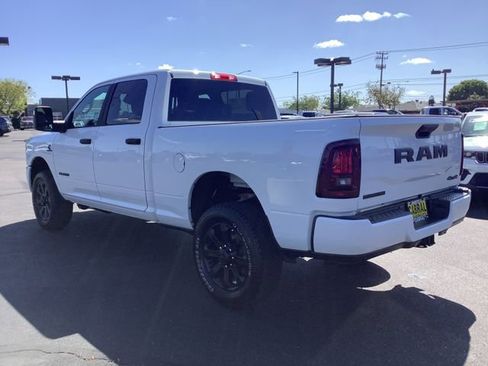 New 2026 RAM 2500 Big Horn AWD/4WD image 22