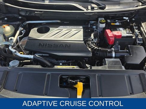 Used 2022 Nissan Rogue SV image 12