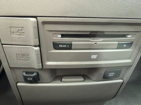 Used 2016 Honda Odyssey Touring image 35
