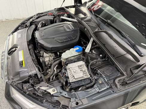 Used 2018 Audi A4 2.0T Prestige w/ Prestige Package AWD/4WD image 32