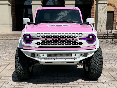 Used 2024 Ford Bronco Big Bend image 3