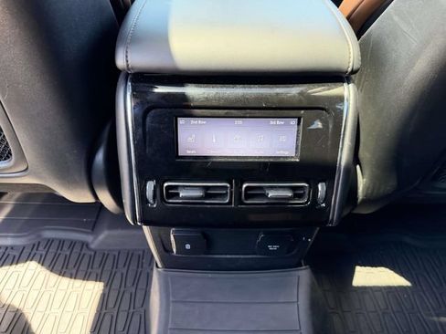 Used 2024 Lincoln Aviator Reserve w/ Elements Package Plus AWD/4WD image 16