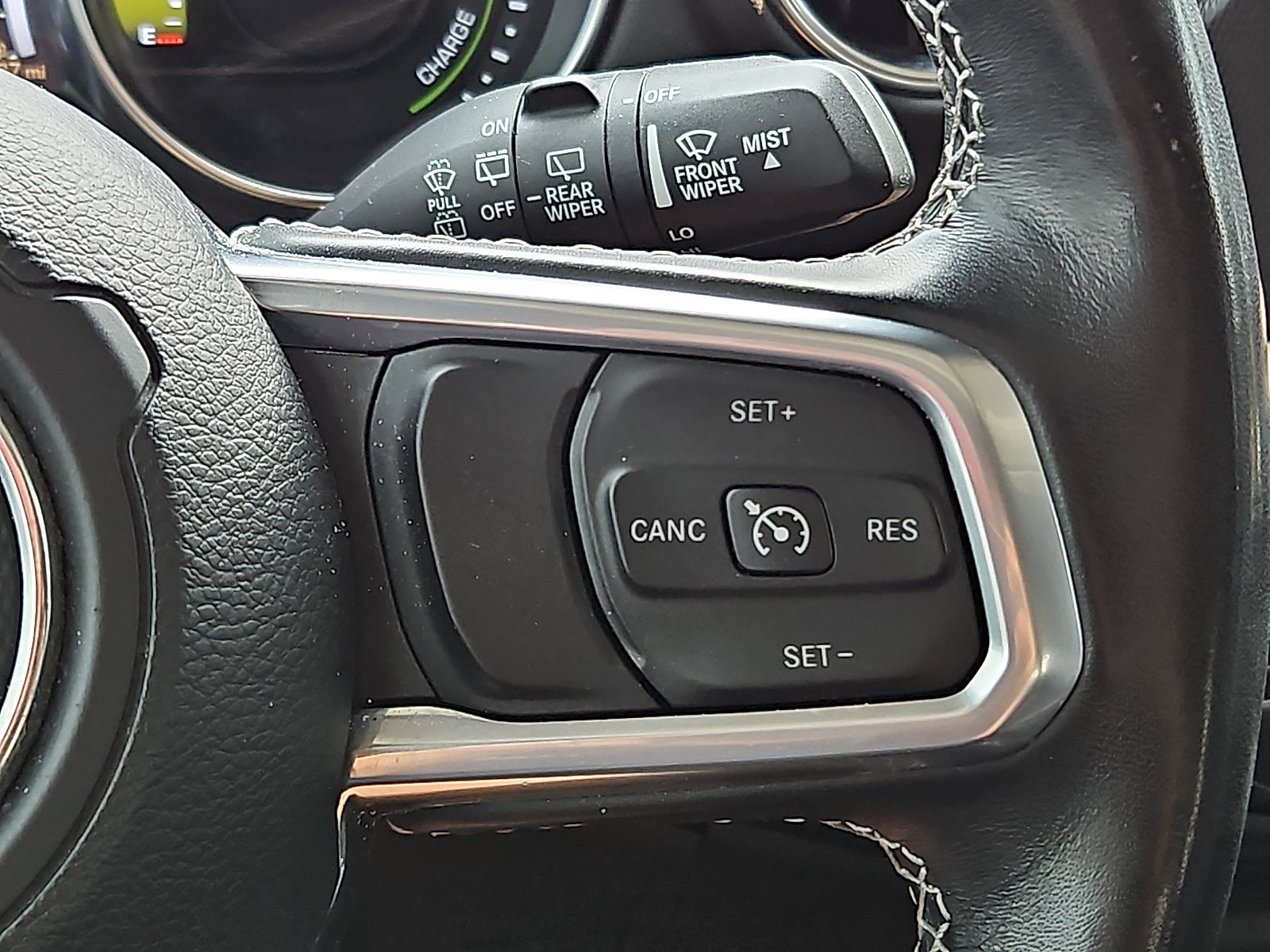 Used 2021 Jeep Wrangler Unlimited Sahara w/ Cold Weather Group AWD/4WD image 22