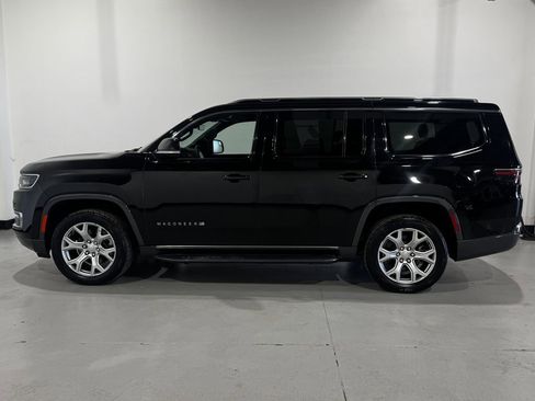 Used 2022 Jeep Wagoneer Series II AWD/4WD image 14
