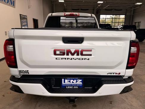 Used 2023 GMC Canyon AT4 w/ AT4 Premium Package AWD/4WD image 7