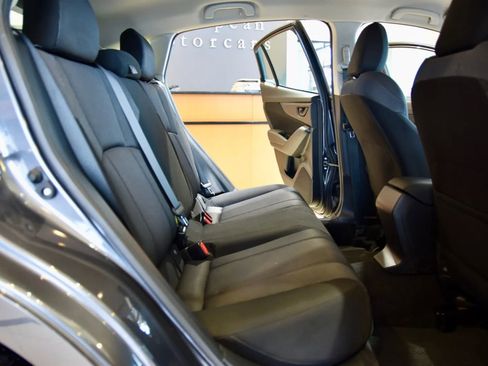 Used 2018 Subaru Impreza 2.0i Premium image 20