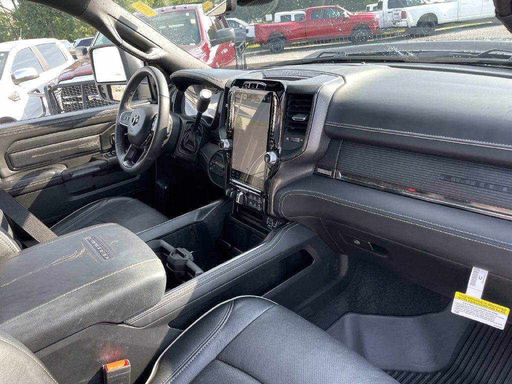 Used 2024 RAM 2500 Limited AWD/4WD image 31