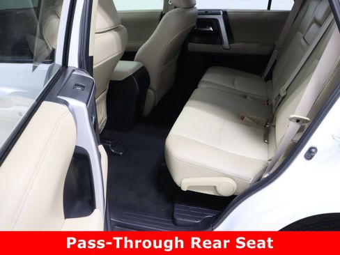 Used 2020 Toyota 4Runner SR5 Premium image 29