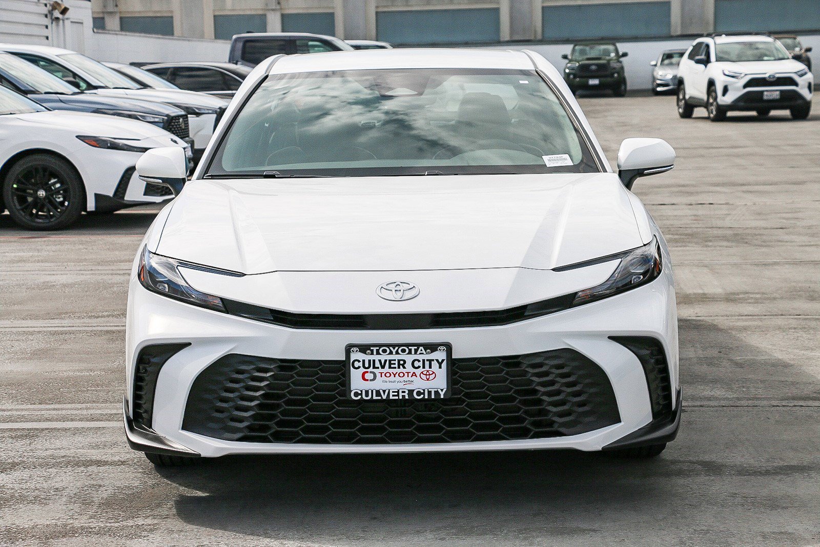 New 2026 Toyota Camry SE FWD image 2