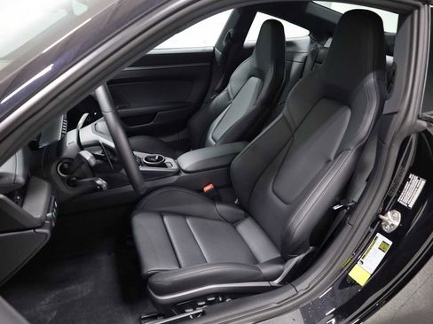 Certified 2025 Porsche 911 Carrera image 5