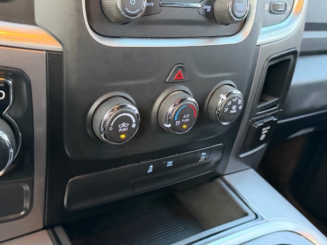 Used 2021 RAM 1500 Classic SLT RWD image 13