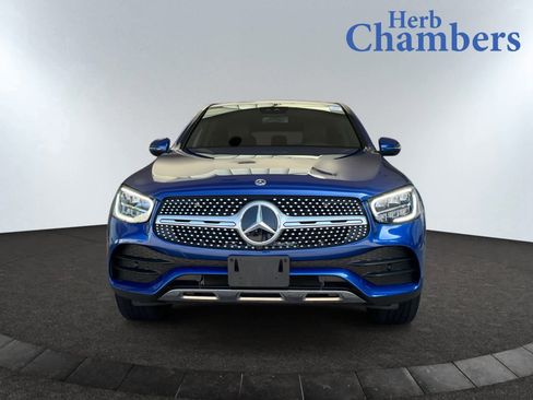 Used 2023 Mercedes-Benz GLC 300 4MATIC image 2