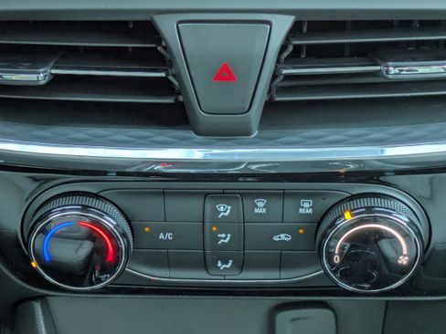 New 2026 Buick Encore GX Sport Touring image 20