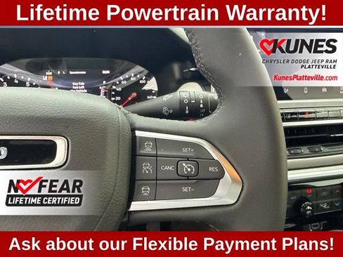 Used 2026 Jeep Compass Limited AWD/4WD image 27