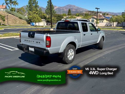 Used 2004 Nissan Frontier S/C image 5