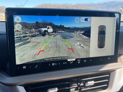 New 2026 Ford Explorer Active image 9