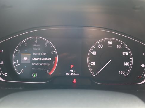 Used 2018 Honda Accord Sport image 16