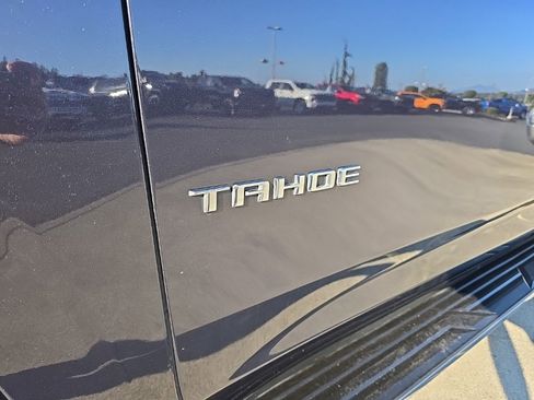 Used 2023 Chevrolet Tahoe LT image 36