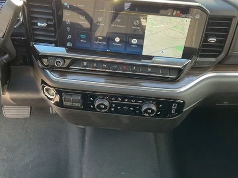 New 2025 Chevrolet Silverado 2500 LT w/ Safety Package image 18