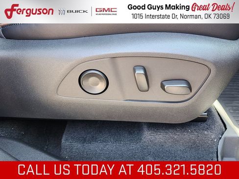 New 2026 GMC Acadia AT4 w/ Luxury Package AWD/4WD image 43