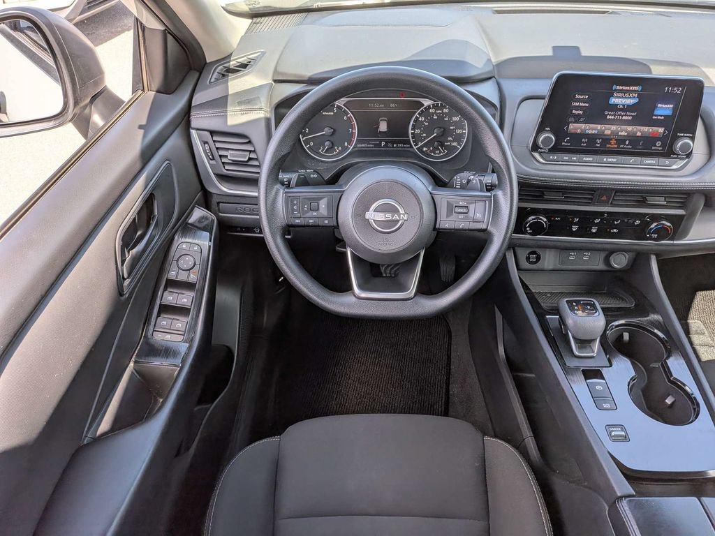 Used 2024 Nissan Rogue S FWD image 16