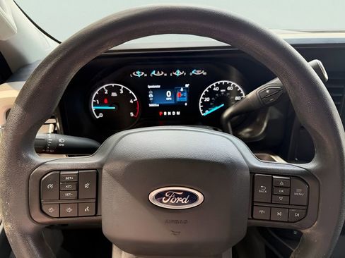 Used 2024 Ford F250 XLT w/ FX4 Off-Road Package image 5