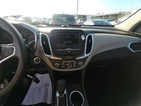 Used 2023 Chevrolet Equinox LS w/ Driver Confidence II Package image 7