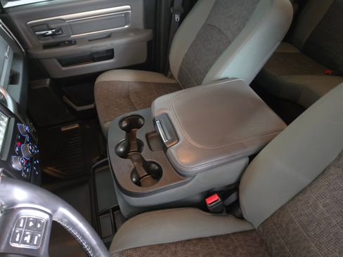 Used 2016 RAM 1500 Big Horn image 35