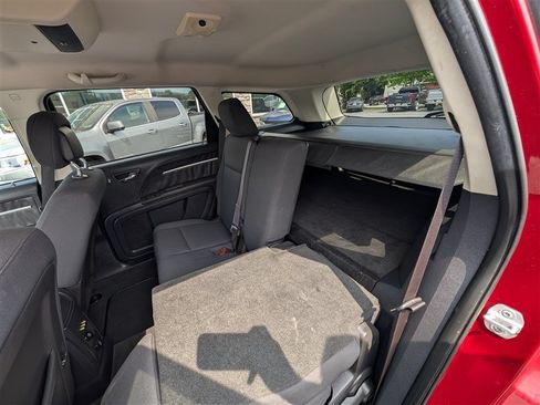 Used 2010 Dodge Journey SXT w/ Rear Seat Video Group FWD image 16