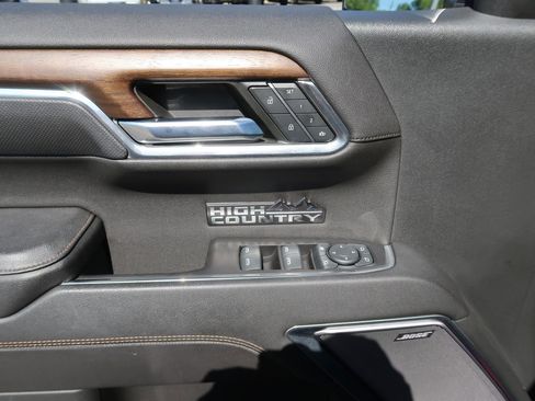 Used 2023 Chevrolet Silverado 1500 High Country AWD/4WD image 19