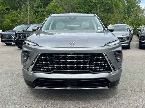 New 2026 Buick Enclave Avenir w/ Super Cruise Package FWD image 3