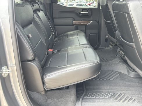 Used 2022 Chevrolet Silverado 1500 RST AWD/4WD image 15