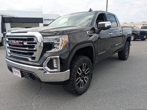 Used 2020 GMC Sierra 1500 SLT w/ SLT Premium Plus Package AWD/4WD image 5