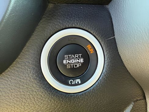 Used 2019 RAM 1500 Big Horn AWD/4WD image 20