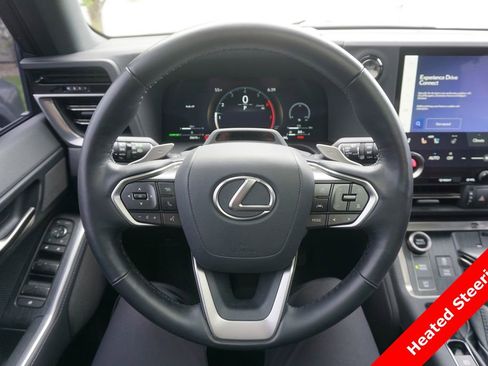 Used 2024 Lexus GX 550 w/ Cold Area Package AWD/4WD image 3