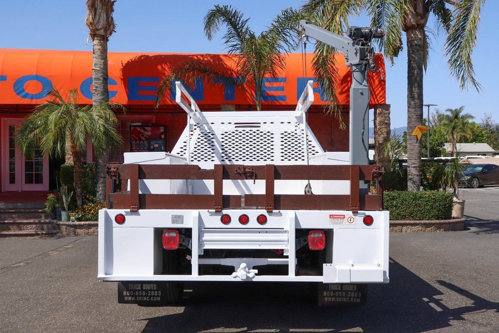 Used 2016 RAM 5500 Tradesman w/ Chrome Appearance Group RWD image 7