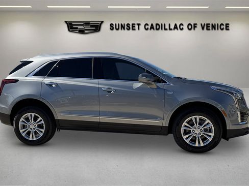 New 2026 Cadillac XT5 Luxury AWD/4WD image 2