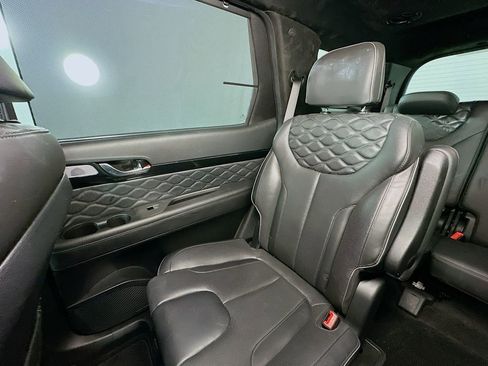 Used 2022 Hyundai Palisade Calligraphy FWD image 12