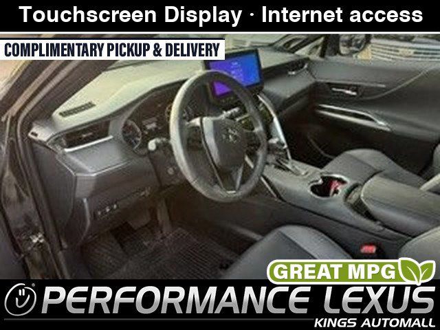 Used 2023 Toyota Venza XLE AWD/4WD image 1