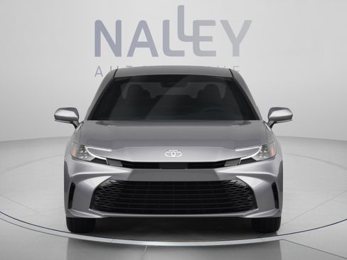 Certified 2025 Toyota Camry XLE FWD image 8