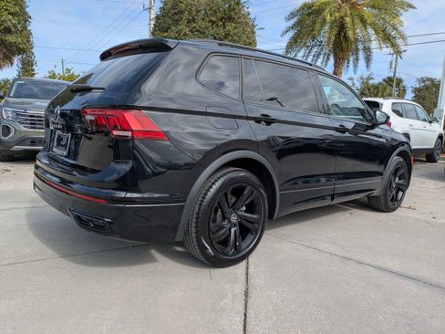 Used 2024 Volkswagen Tiguan SE R-Line image 4
