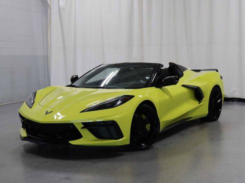 Used 2023 Chevrolet Corvette Stingray Premium Conv w/ Z51 Performance Package RWD image 1