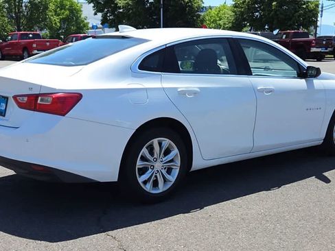 Used 2024 Chevrolet Malibu LT FWD image 8