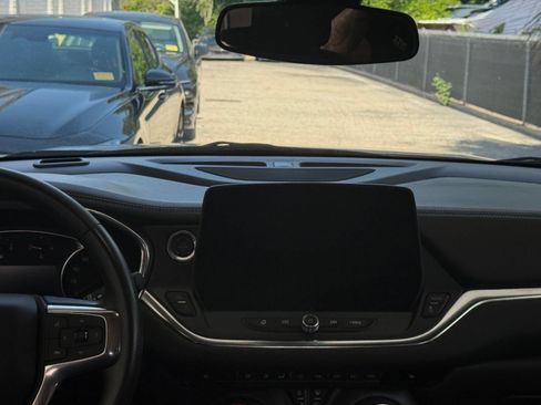 Used 2026 Chevrolet Blazer LT FWD image 17