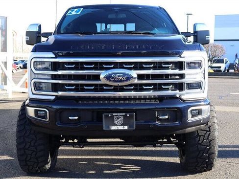 Used 2024 Ford F350 Platinum w/ Tremor Off-Road Package AWD/4WD image 8