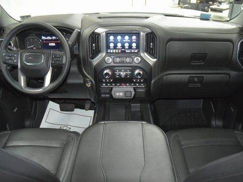 Used 2023 GMC Sierra 3500 Denali w/ Denali Ultimate Package image 32